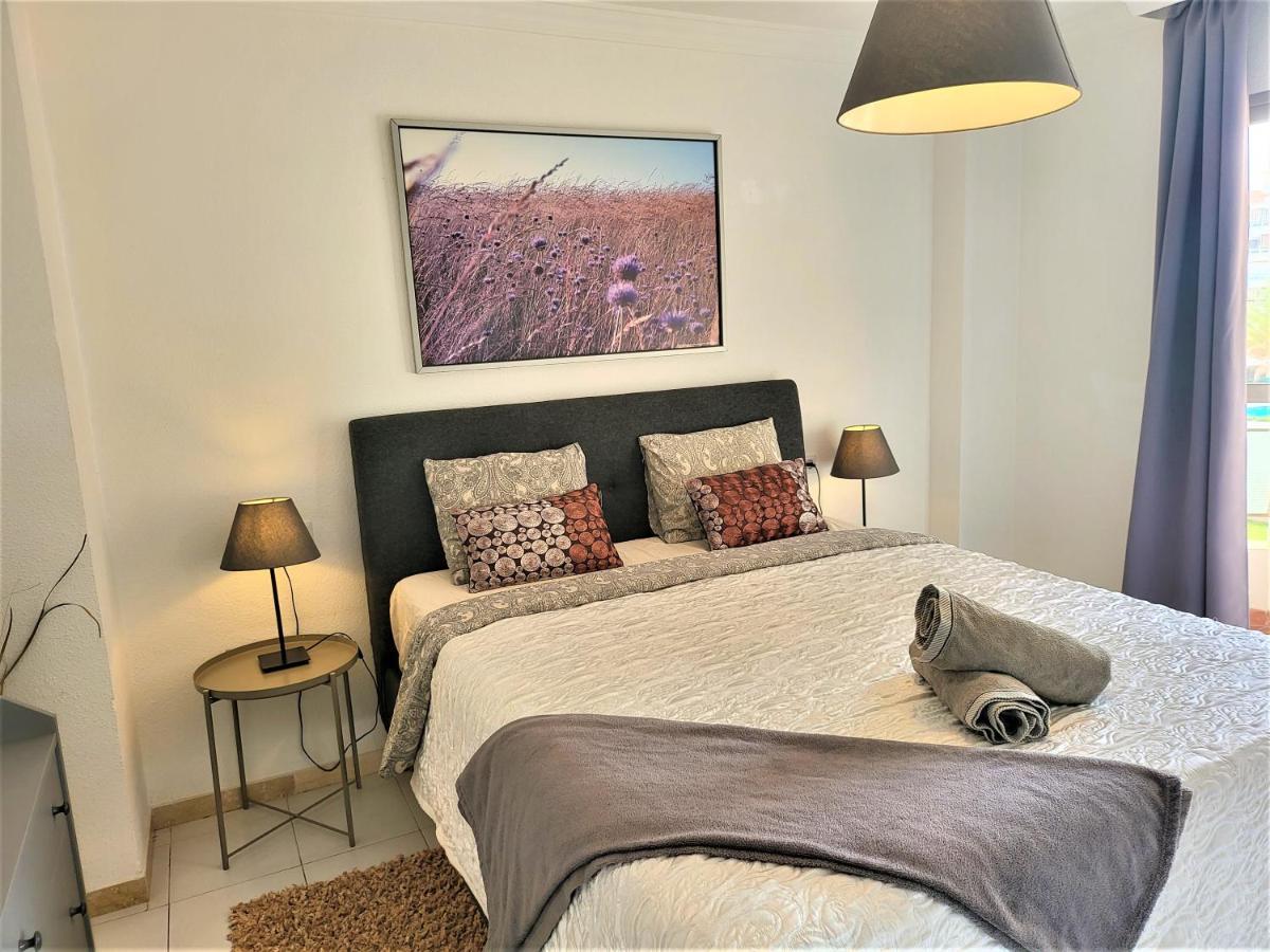 2 Bedrooms Sea View 100 Meters From Ocean Apartmán *